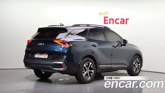Kia Sportage Hybrid (V) Signature Gravity 4WD 2023 — фото 2