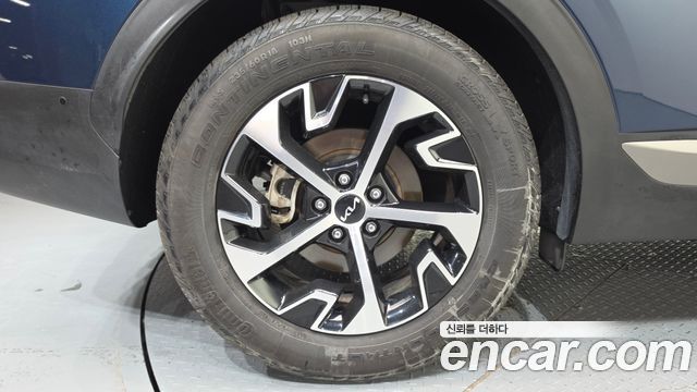 Kia Sportage Hybrid (V) Signature Gravity 4WD 2023 — фото 5