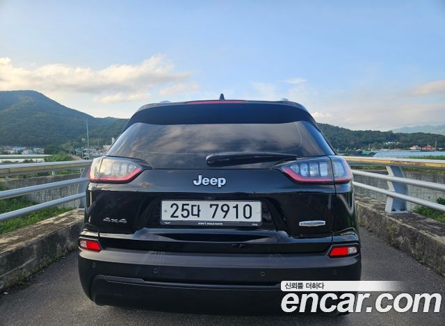 Jeep Cherokee (KL) 2.4 Longitude High AWD 2019 — фото 4