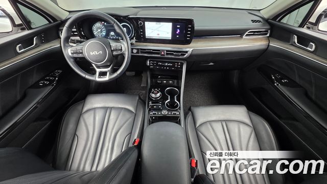 Kia K5 (III) 2.0 Signature 2023 — фото 7