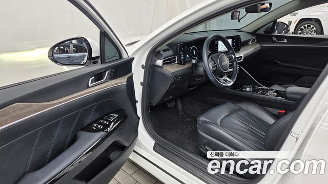 Kia K5 (III) 2.0 Signature 2023 — фото 10