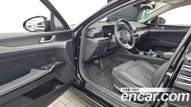 Kia K5 (III) 2.0 Prestige 2025 — фото 10