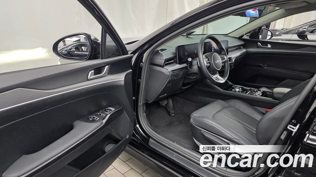 Kia K5 (III) 2.0 Prestige 2025 — фото 10