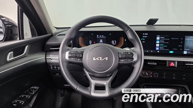 Kia K5 (III) 2.0 Prestige 2025 — фото 16