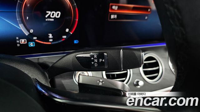 Mercedes-Benz E-Class (W213) E250 AMG Line 2023 — фото 9