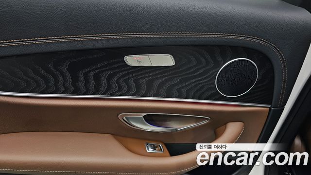 Mercedes-Benz E-Class (W213) E250 AMG Line 2023 — фото 30