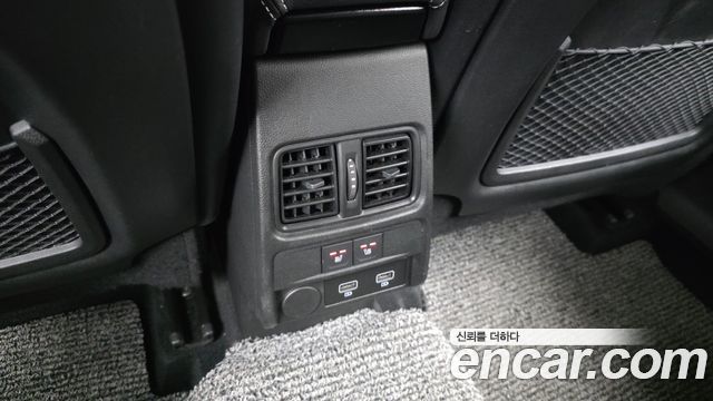 Renault Korea XM3 1.3 TCe RE Inspire 2023 — фото 23