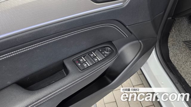 Renault Korea XM3 1.3 TCe RE Inspire 2023 — фото 38