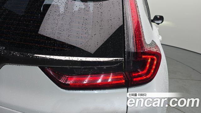 Honda CR-V (V) 2.0 Hybrid Touring 4WD 2021 — фото 23