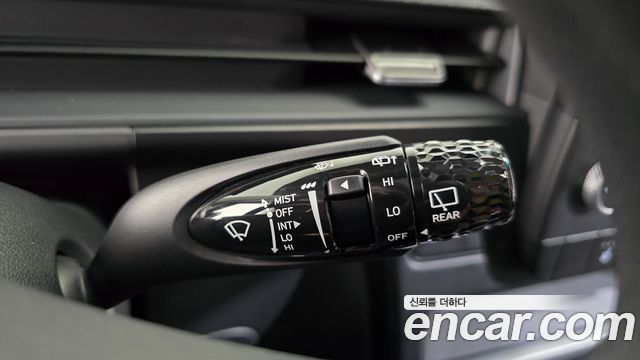 Hyundai Staria Tourer 11-Seater Smart 2025 — фото 33