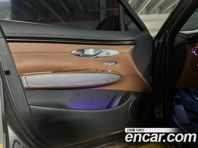 Genesis GV70 2.5T Gasoline 2WD 2023 — фото 7