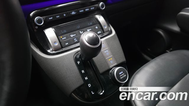 Hyundai Casper Inspiration 2023 — фото 9