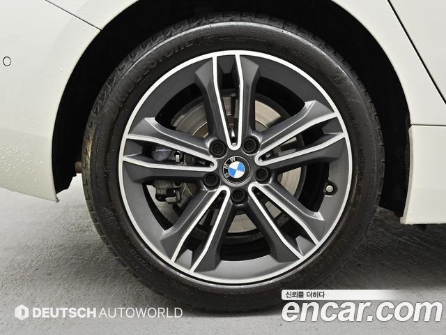 BMW 1 Series (F40) 120i Sports 2021 — фото 5