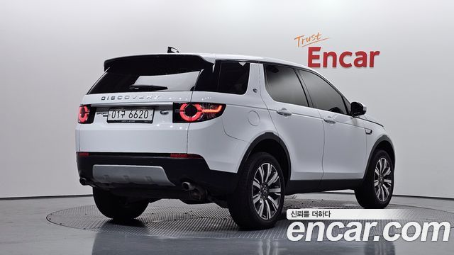 Land Rover Discovery Sport 2.0 TD4 HSE Luxury 2019 — фото 2