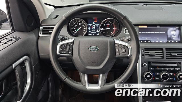 Land Rover Discovery Sport 2.0 TD4 HSE Luxury 2019 — фото 13