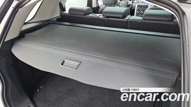 Land Rover Discovery Sport 2.0 TD4 HSE Luxury 2019 — фото 28