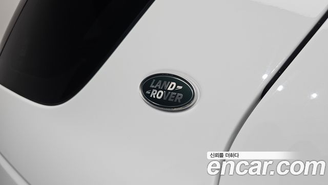 Land Rover Discovery Sport 2.0 TD4 HSE Luxury 2019 — фото 31