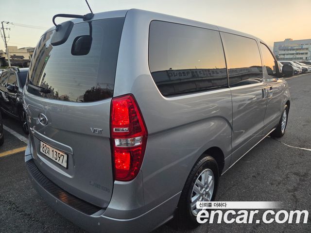 Hyundai Grand Starex Van 3-Seater Smart 2021 — фото 7