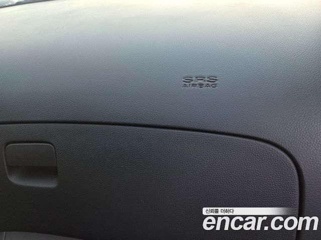 Hyundai Grand Starex Van 3-Seater Smart 2021 — фото 20