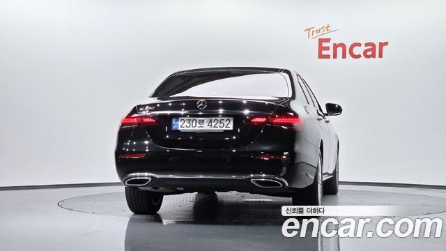 Mercedes-Benz E-Class (W213) E250 Exclusive 2023 — фото 4