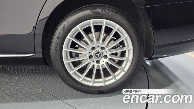 Mercedes-Benz E-Class (W213) E250 Exclusive 2023 — фото 21