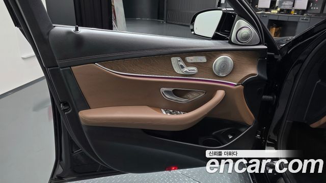 Mercedes-Benz E-Class (W213) E250 Exclusive 2023 — фото 24