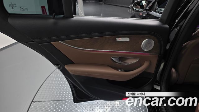 Mercedes-Benz E-Class (W213) E250 Exclusive 2023 — фото 25