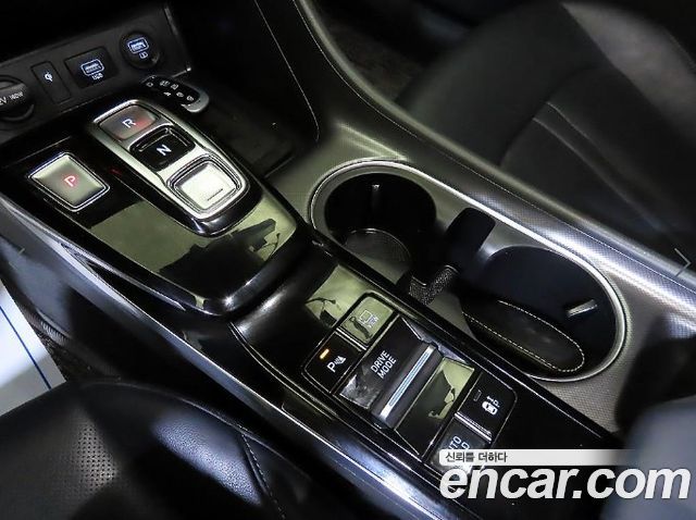 Hyundai Sonata Hybrid (DN8) Premium Plus 2022 — фото 16