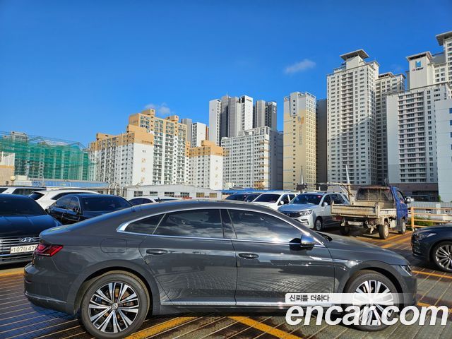 Volkswagen Arteon 2.0 TDI Premium 2019 — фото 3