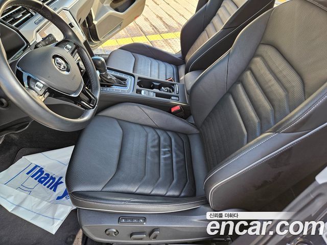 Volkswagen Arteon 2.0 TDI Premium 2019 — фото 15