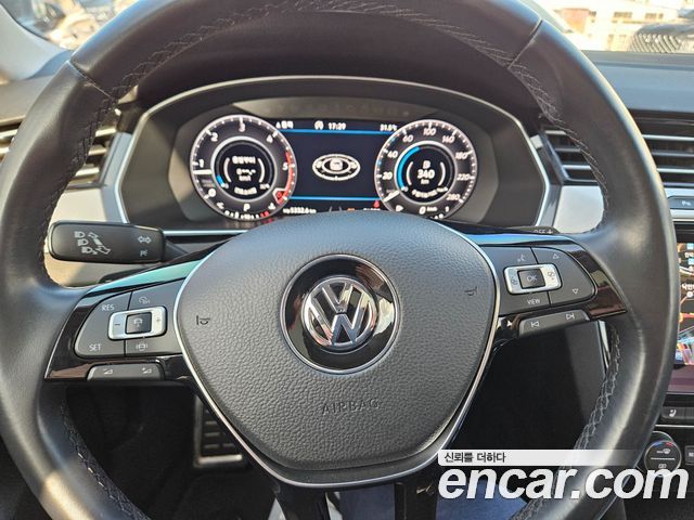Volkswagen Arteon 2.0 TDI Premium 2019 — фото 19