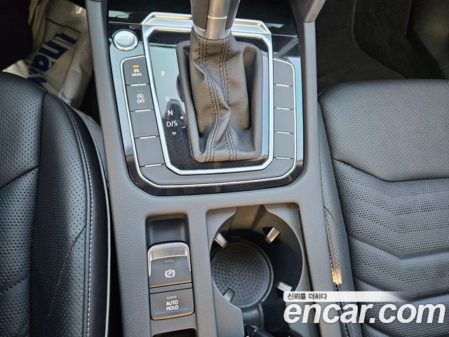Volkswagen Arteon 2.0 TDI Premium 2019 — фото 23