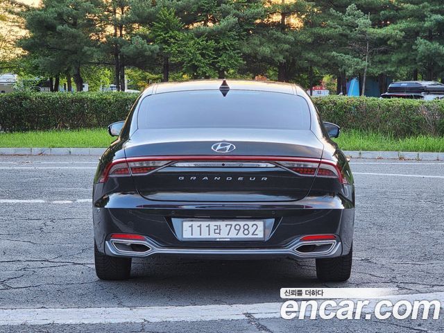 Hyundai Grandeur (IG) 2.5 Special 2021 — фото 2