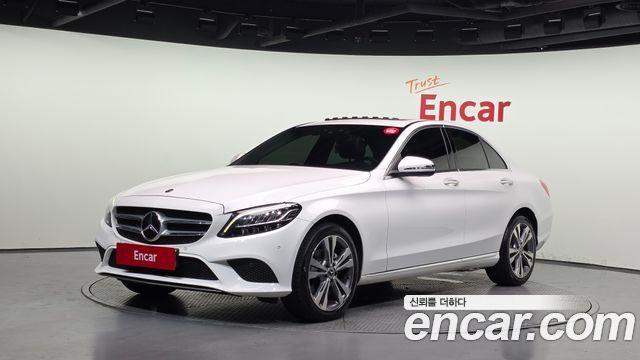 Mercedes-Benz C-Class (W205) C220 d 4MATIC 2020 — фото 1