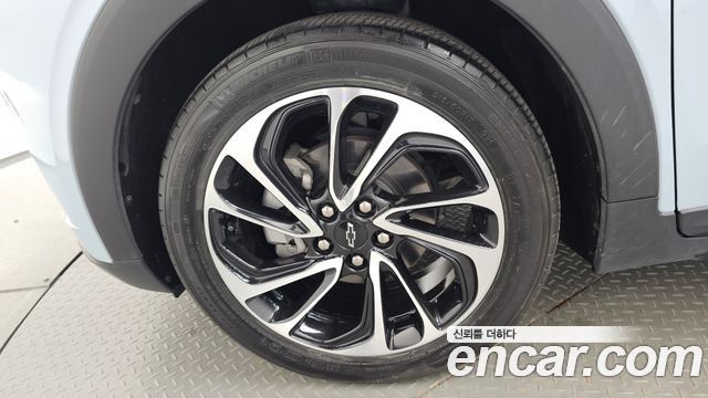 Chevrolet Bolt EUV Premier 2023 — фото 5