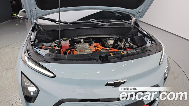 Chevrolet Bolt EUV Premier 2023 — фото 6