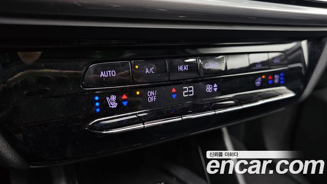 Chevrolet Bolt EUV Premier 2023 — фото 15