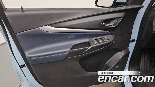 Chevrolet Bolt EUV Premier 2023 — фото 24
