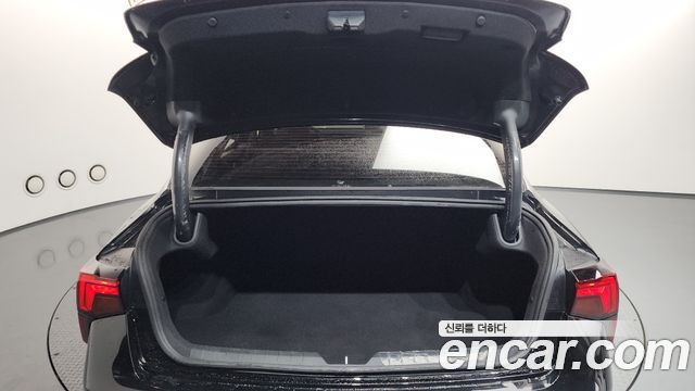 Kia K5 (III) 2.0 Prestige 2025 — фото 22