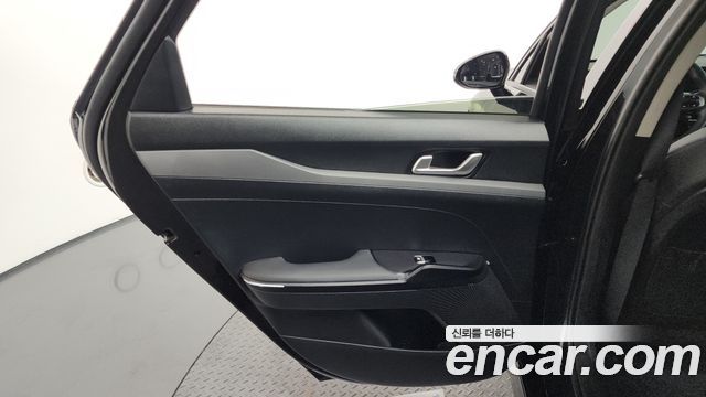 Kia K5 (III) 2.0 Prestige 2025 — фото 31