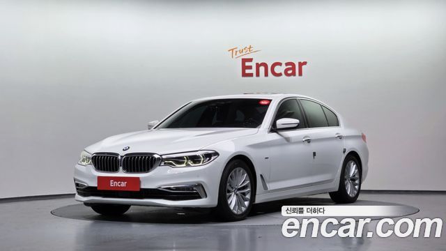 BMW 5 Series (G30) 530i xDrive Luxury Plus 2018 — фото 1