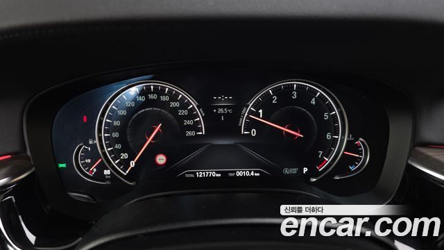 BMW 5 Series (G30) 530i xDrive Luxury Plus 2018 — фото 8