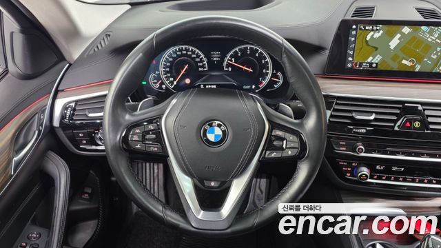 BMW 5 Series (G30) 530i xDrive Luxury Plus 2018 — фото 13