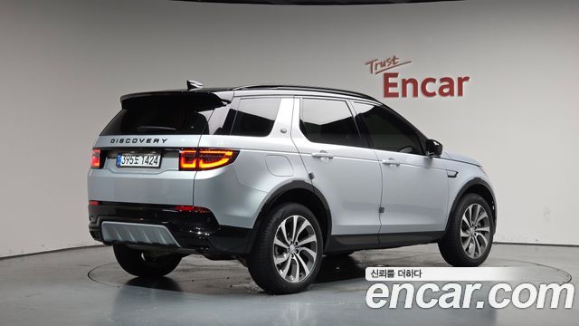 Land Rover Discovery Sport (II) P250 Dynamic SE 2024 — фото 2