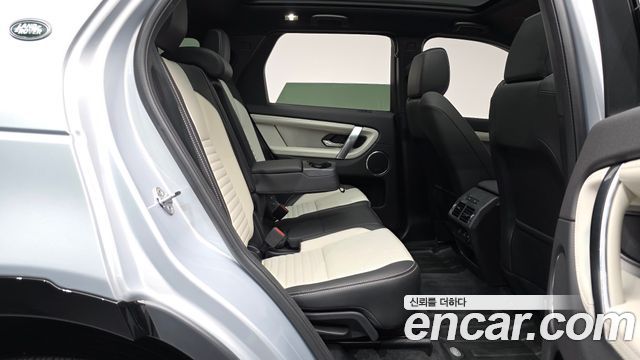 Land Rover Discovery Sport (II) P250 Dynamic SE 2024 — фото 11