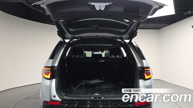 Land Rover Discovery Sport (II) P250 Dynamic SE 2024 — фото 20