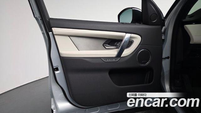 Land Rover Discovery Sport (II) P250 Dynamic SE 2024 — фото 24