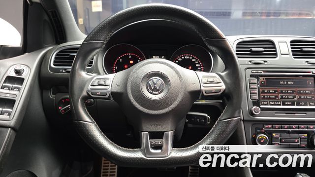 Volkswagen Golf (VI) 2.0 GTD 2013 — фото 13