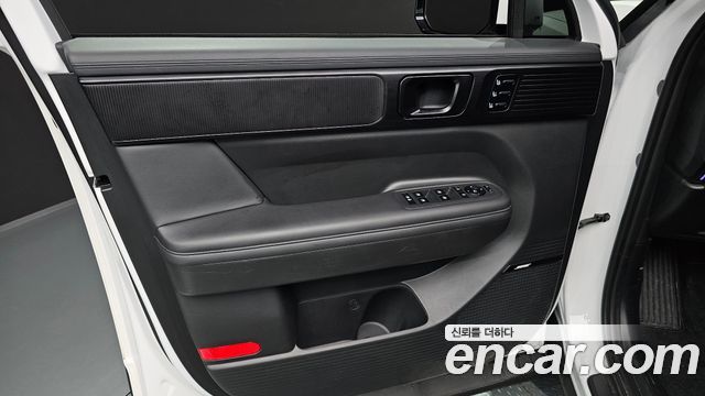Hyundai Santa Fe (MX5) HEV 1.6 4WD Calligraphy 2024 — фото 30