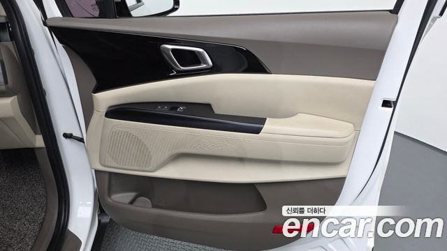 Kia Carnival (IV) Diesel 9-Seater Prestige 2021 — фото 24